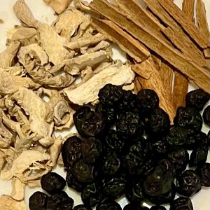 Lauretta's British Ginger Blueberry T